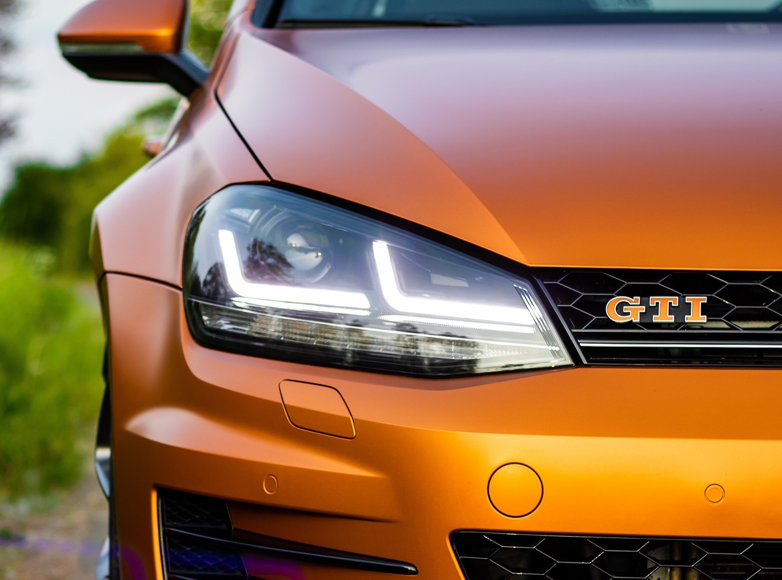 OSRAM LEDriving Scheinwerfer für VW GOLF 7 12-17 schwarz chrom