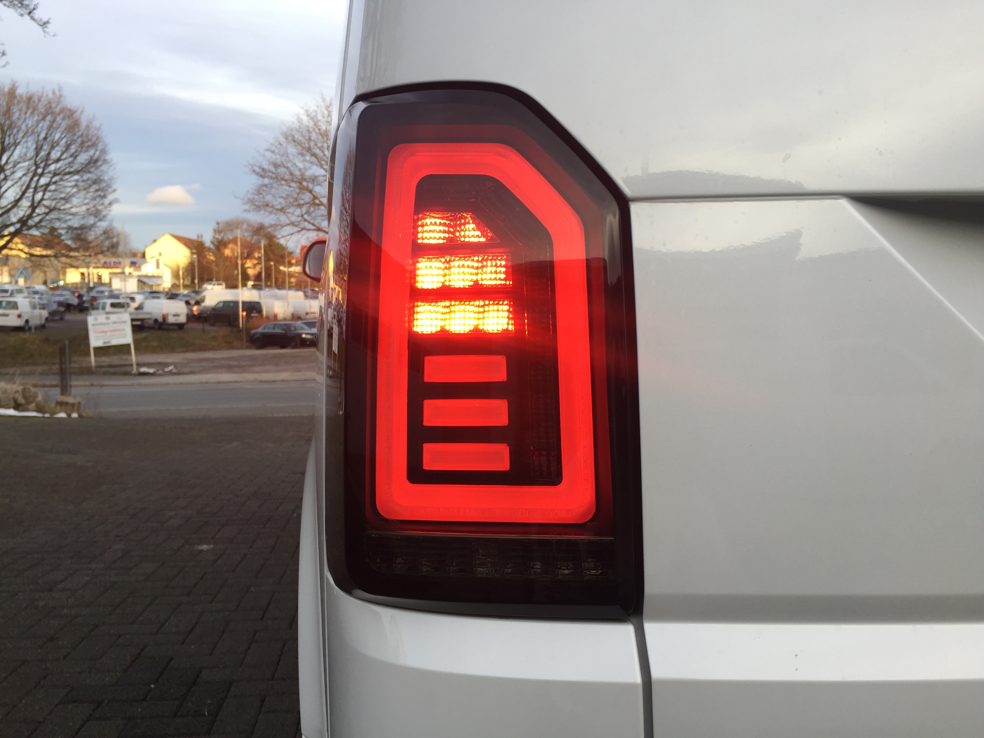 Voll LED Rückleuchten für VW T6 2015-2019 schwarz grau