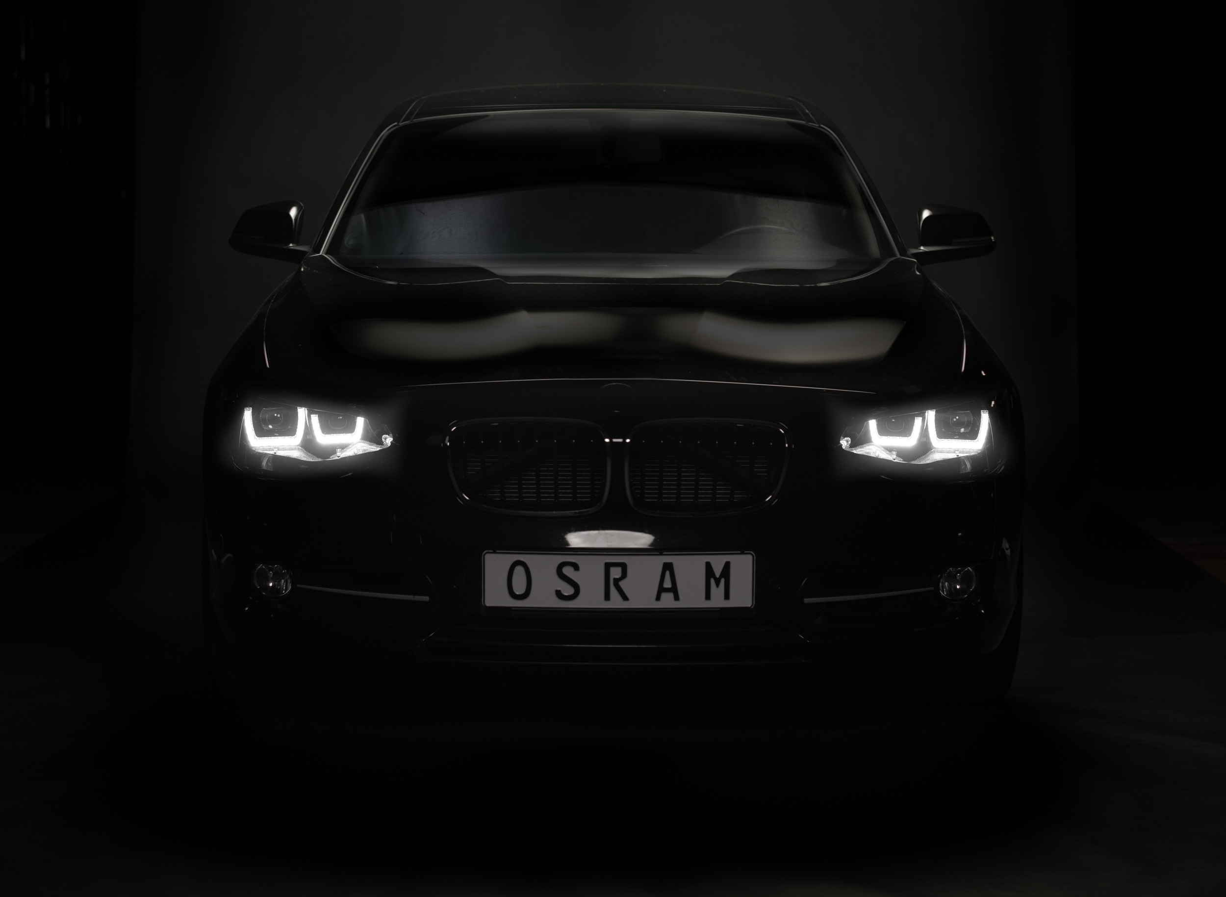 OSRAM LEDriving Voll-LED Scheinwerfer für BMW F20 F21 Bj. 11-15 schwarz