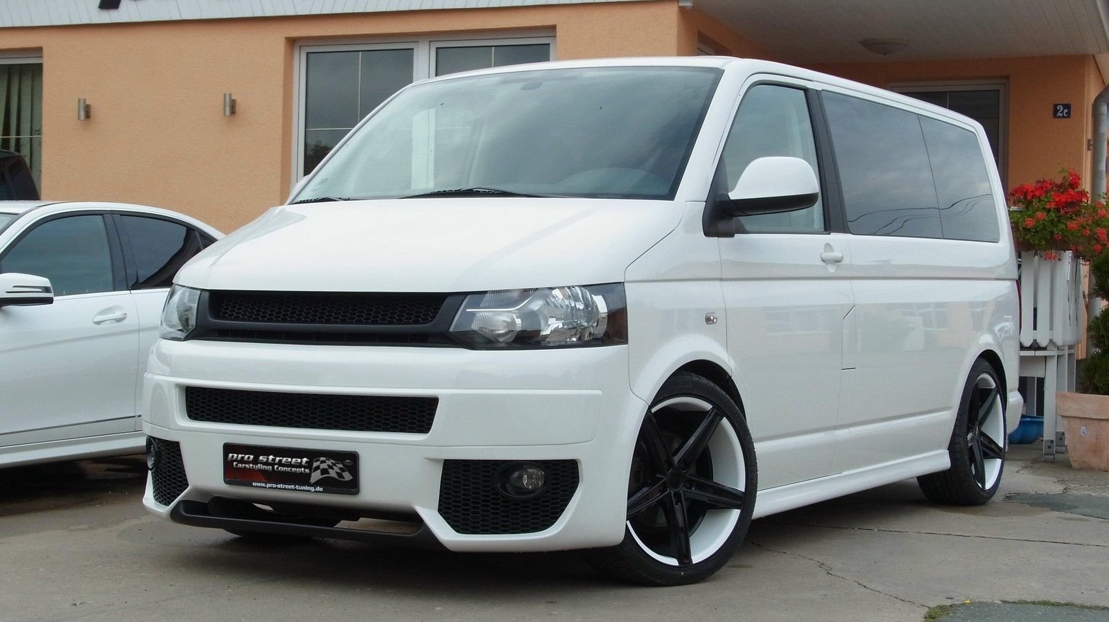 Für VW T5 GP Facelift 09-15 Frontschürze Frontstoßstange GT