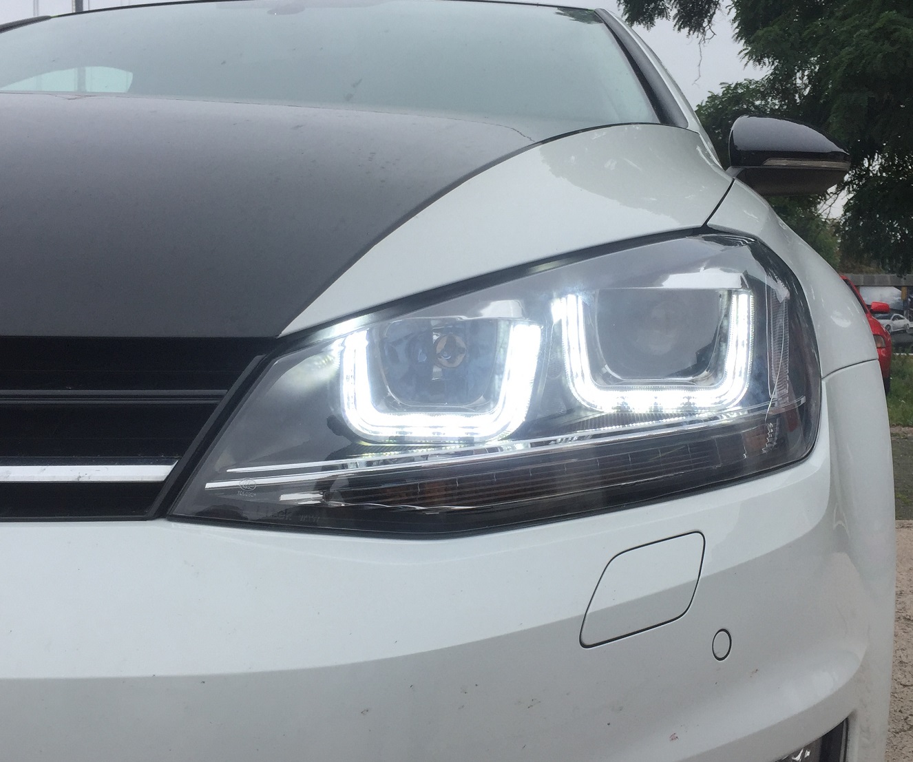LED TAGFAHRLICHT Scheinwerfer für VW Golf 7 12-17 dynamischer LED-Blinker