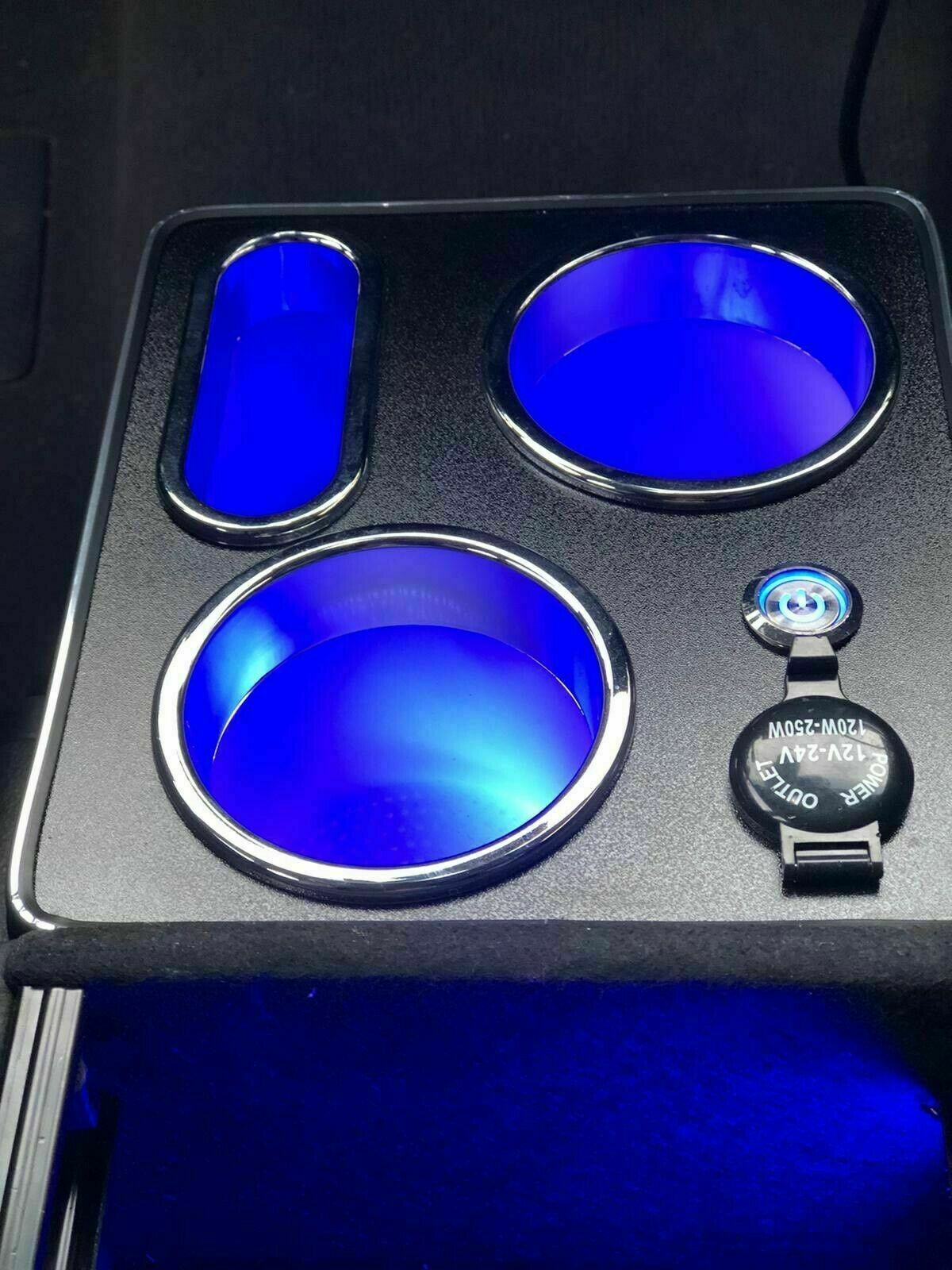 Mittelkonsole schwarz universell USB LED passend für Mercedes Vito