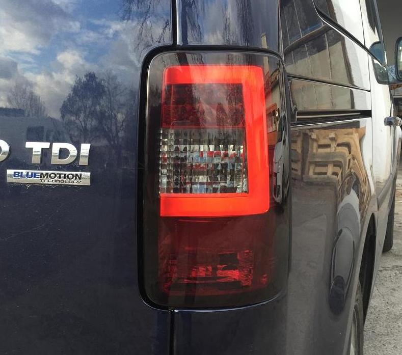 LED Rückleuchten für VW Caddy Bj. 03-15 rot-schwarz LIGHTBAR
