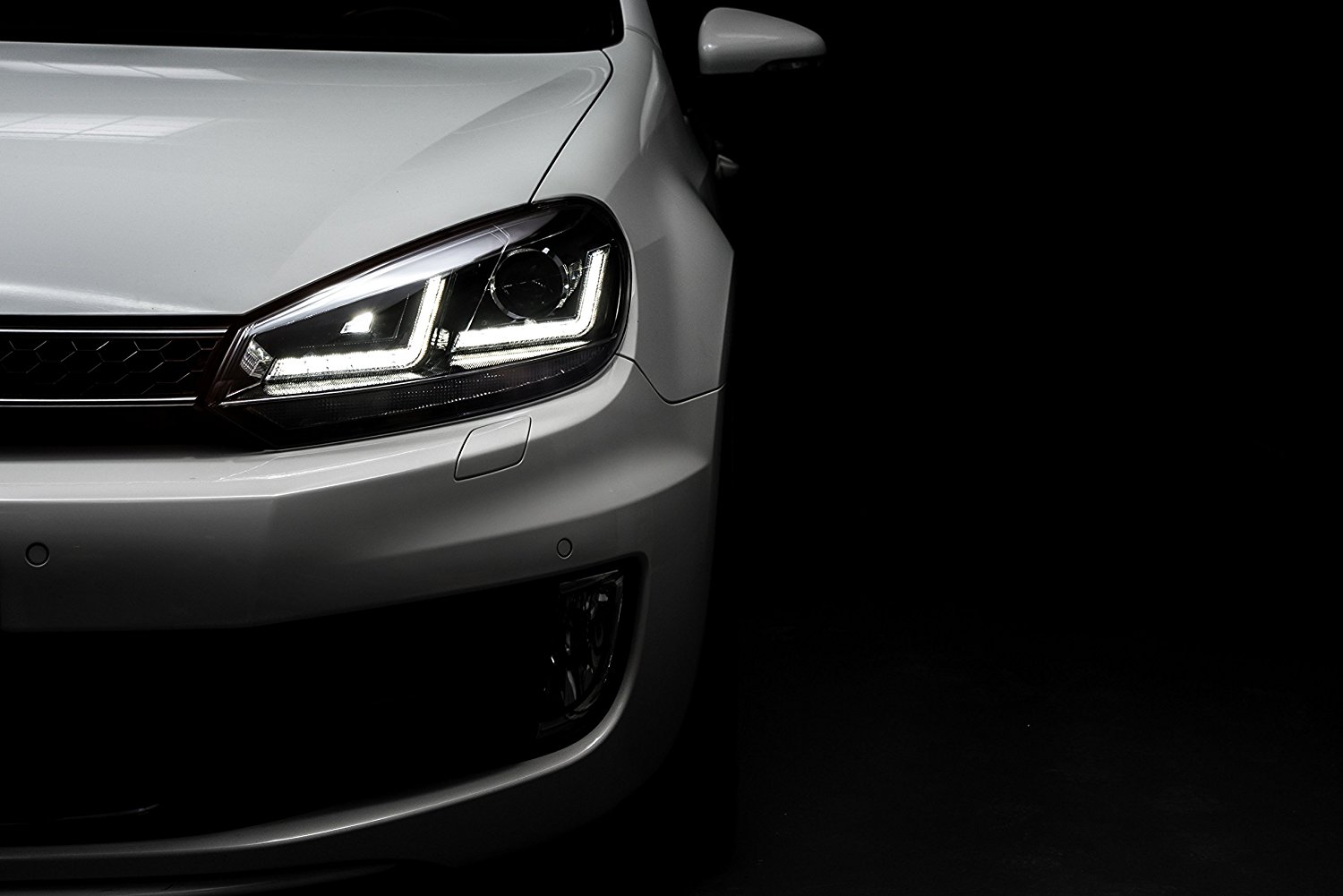 OSRAM XENARC Xenon Tagfahrlicht Scheinwerfer chrom für VW GOLF 6 für HALOGEN