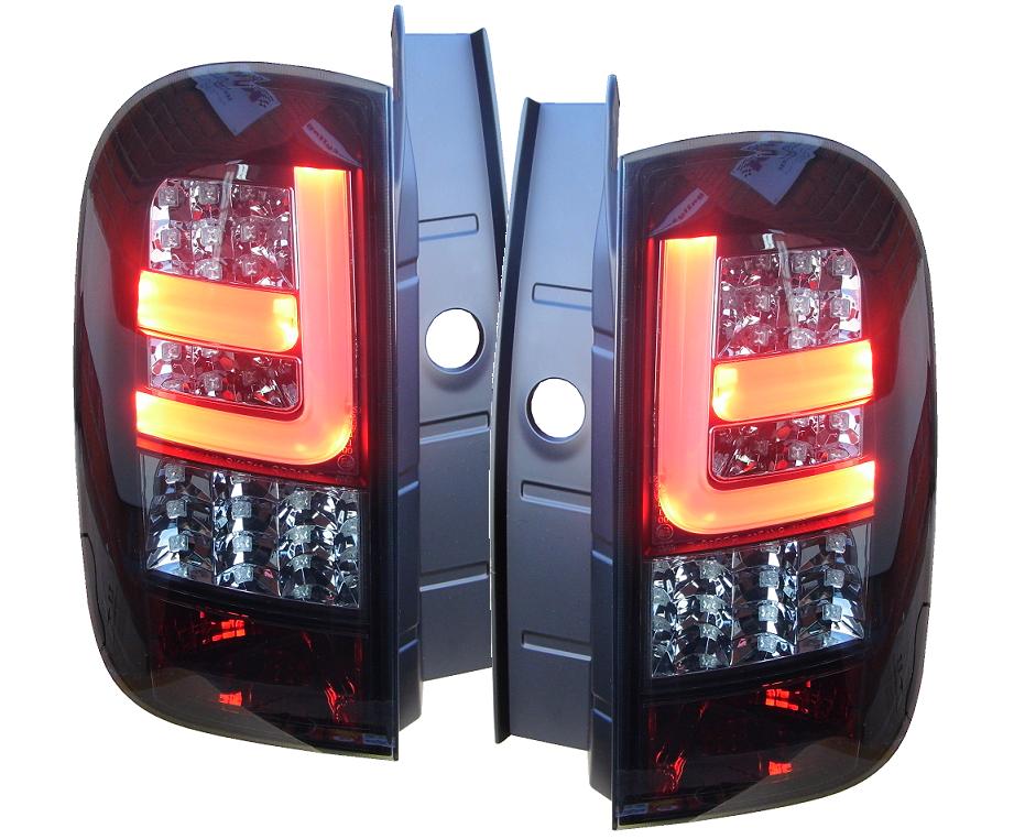 LED Rückleuchten für DACIA Duster 09-15 mit LED Blinker black/smoke