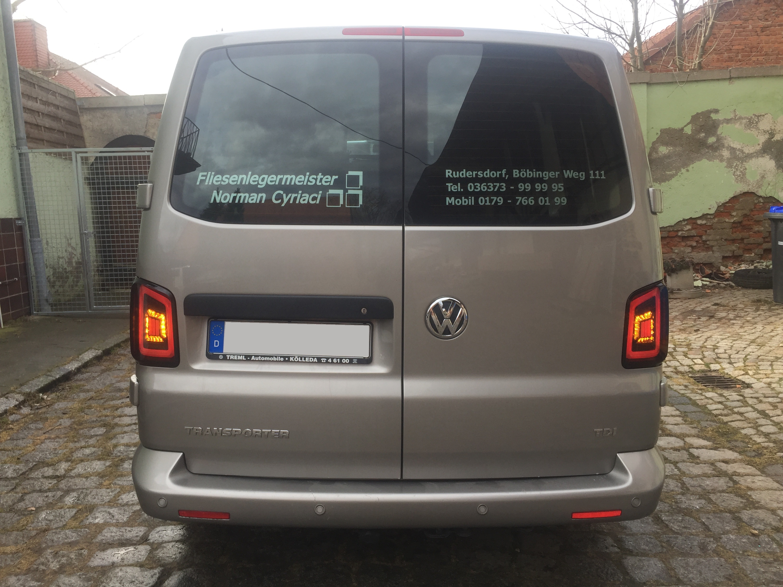 Voll LED Rückleuchten für VW T5 2003-2015 schwarz grau Led-Blinker Flügeltürer
