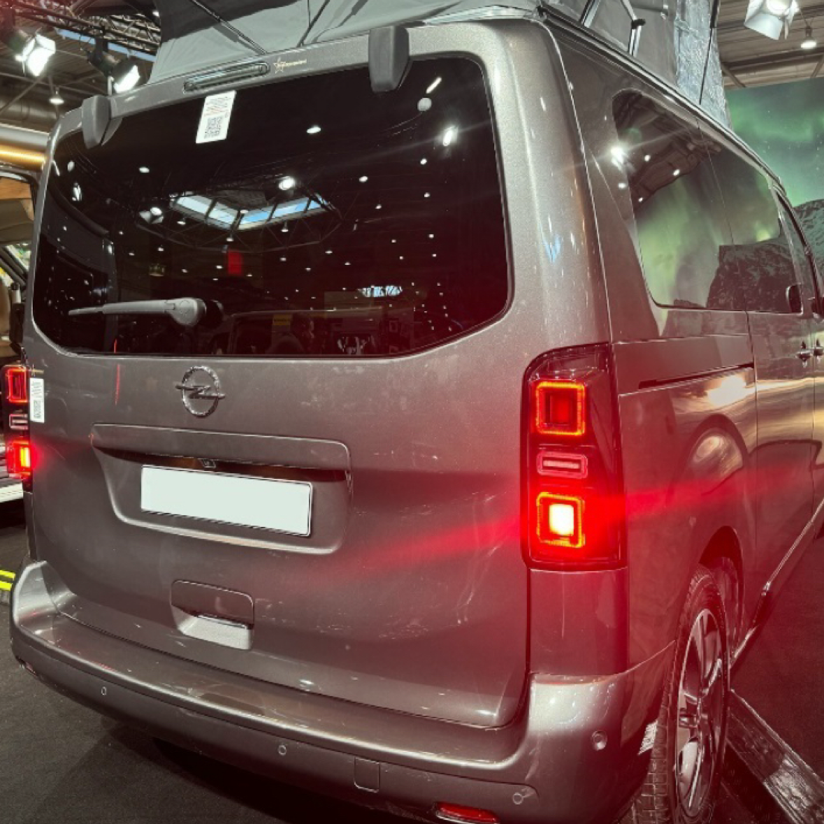 Led Rückleuchten für Peugeot Traveller und Expert III ab 2016 schwarz smoke