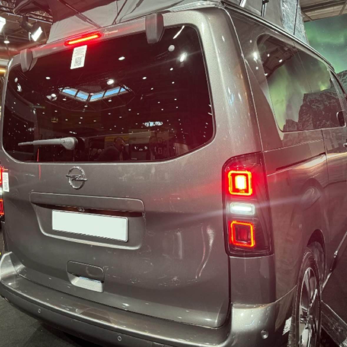 Led Rückleuchten für Peugeot Traveller und Expert III ab 2016 schwarz smoke