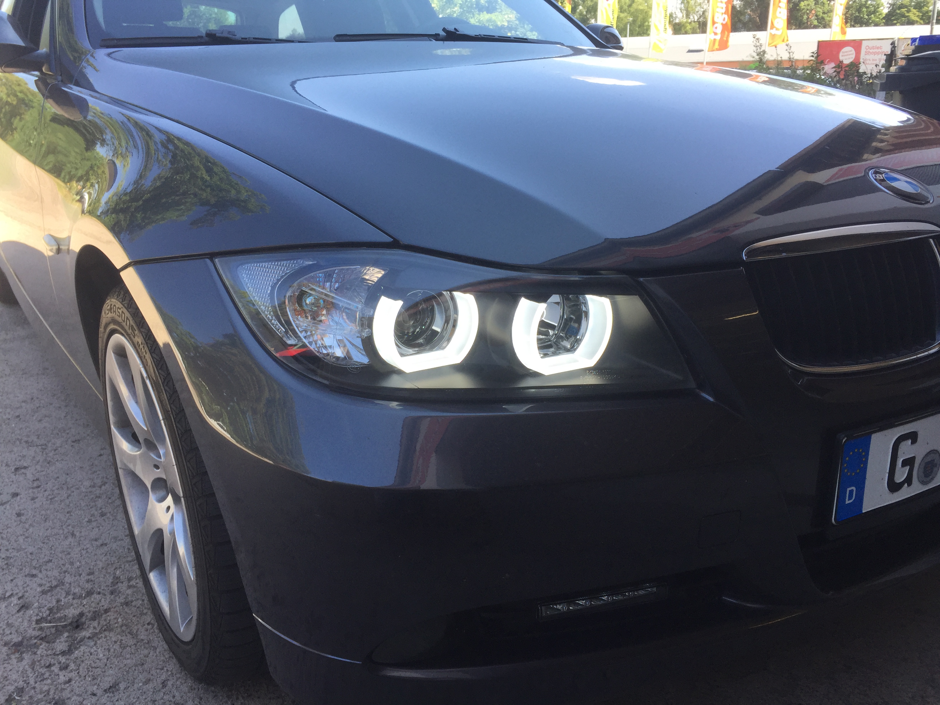 Lightbar Xenon D1S Scheinwerfer für BMW E90 E91 05-08 schwarz HID