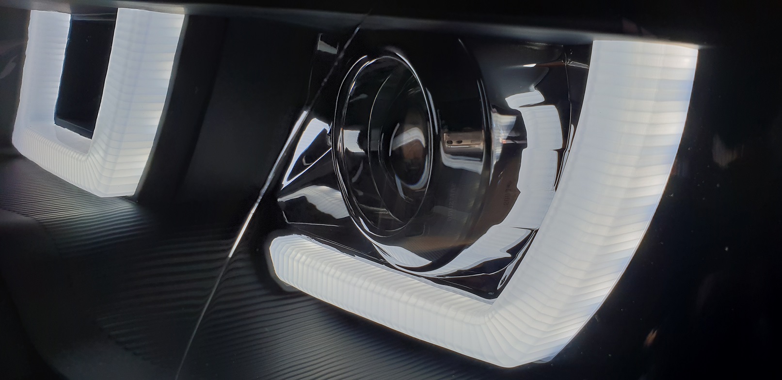 Lightbar Tagfahrlicht Scheinwerfer für VW T5 Bus GP Facelift 09-15