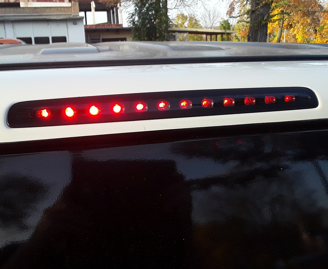 LED Bremsleuchte für VW T5 Bus 03-15 mit Heckklappe schwarz klar