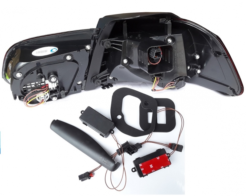LED Rückleuchten dunkelrot für VW Golf VI 6 08+ dynamischer Blinker