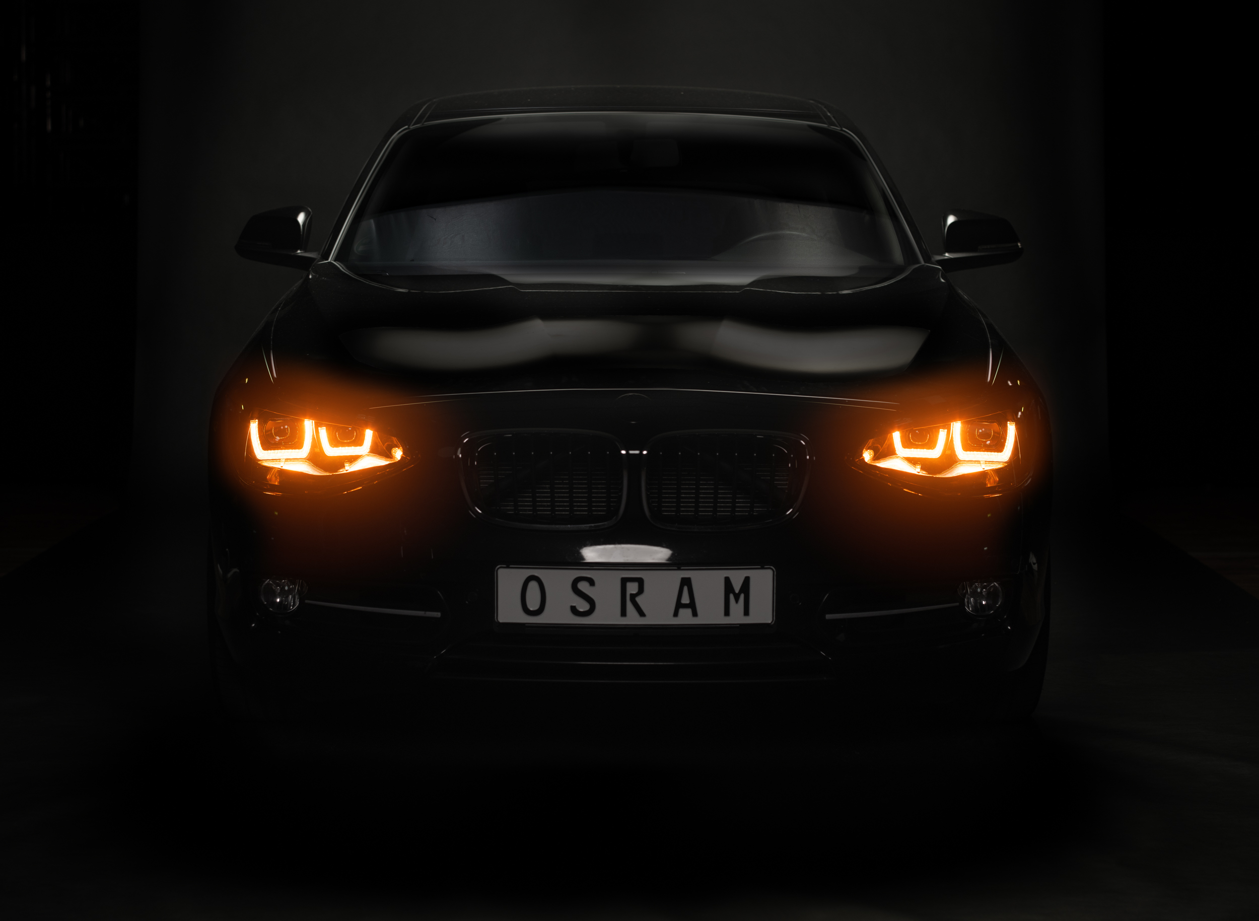 OSRAM LEDriving Voll-LED Scheinwerfer für BMW F20 F21 Bj. 11-15 schwarz