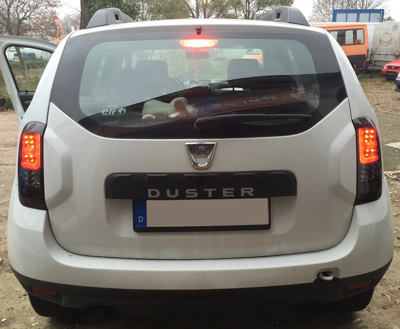 LED Rückleuchten für DACIA Duster 09-15 smoke
