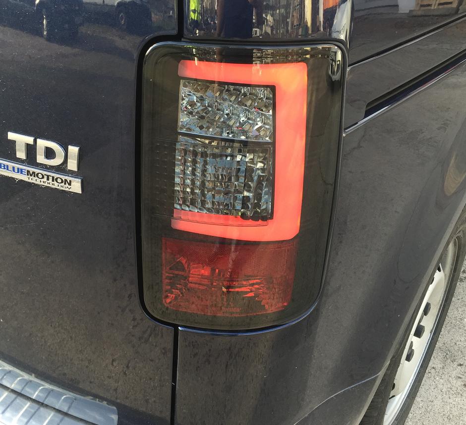 LED Rückleuchten für VW Caddy Bj. 03-15 schwarz black LIGHTBAR