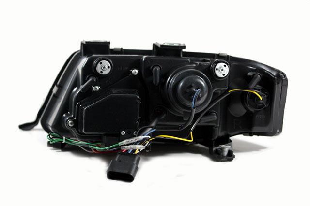 Light-Tube Scheinwerfer für Audi A6 4B C5 01-04 Facelift chrom