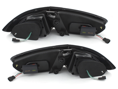 carDNA LED Rückleuchten für Seat Leon 09-12 1P1 black/smoke schwarz