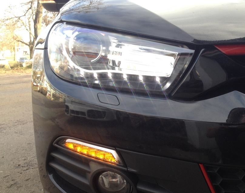 Scheinwerfer für VW Scirocco 3 08-14 Tagfahrlicht-Optik schwarz Depo