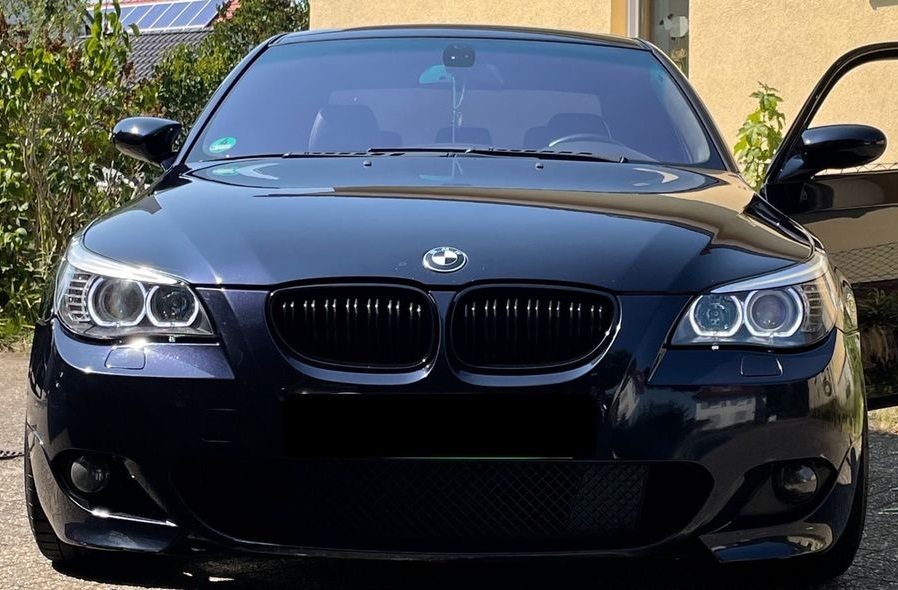 Scheinwerfer für BMW E60 E61 03-07 schwarz Led Angel Eyes DEPO