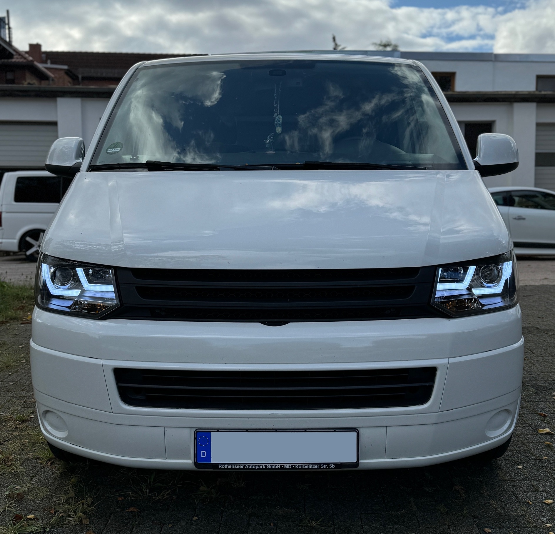 Lightbar Tagfahrlicht Scheinwerfer für VW T5 Bus Facelift 09+ chrom