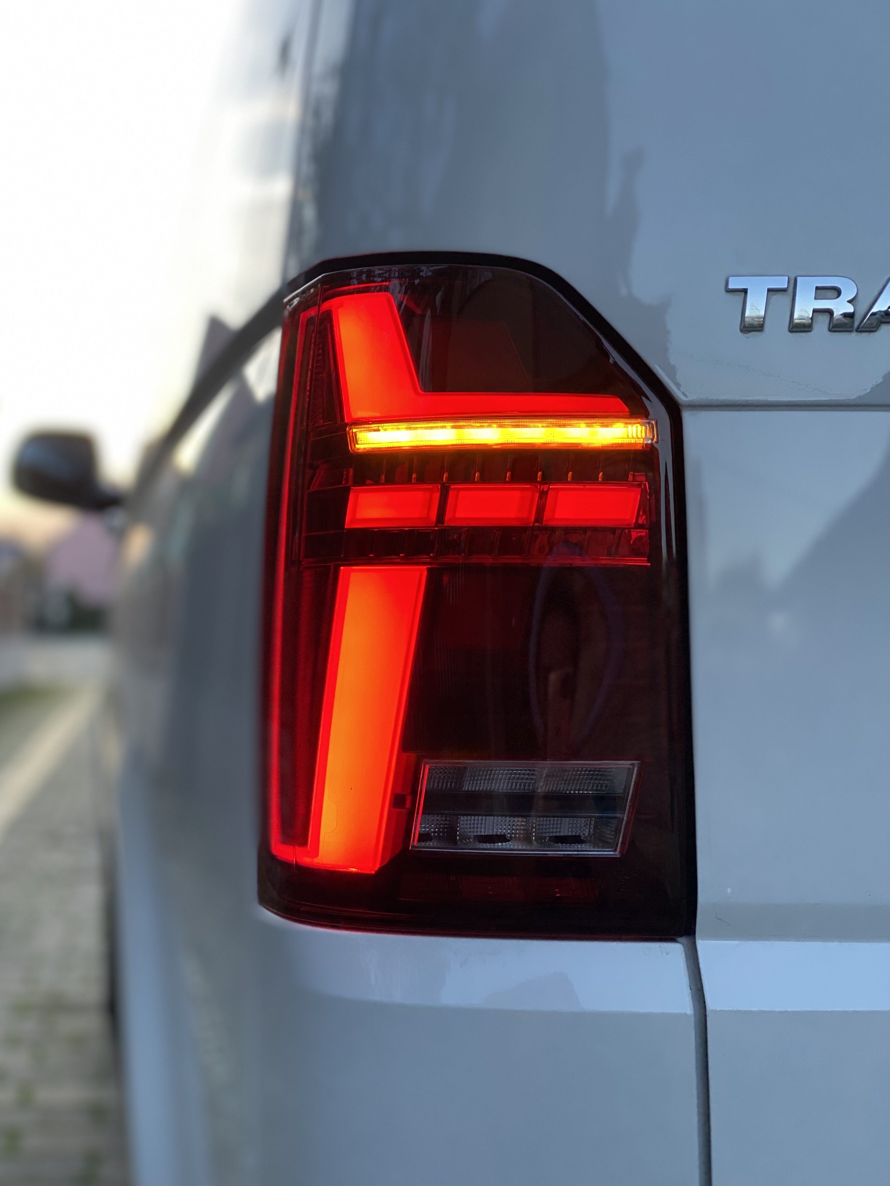 Voll LED Rückleuchten für VW T6.1 2019+ rot Laufblinker für orig. Halogen