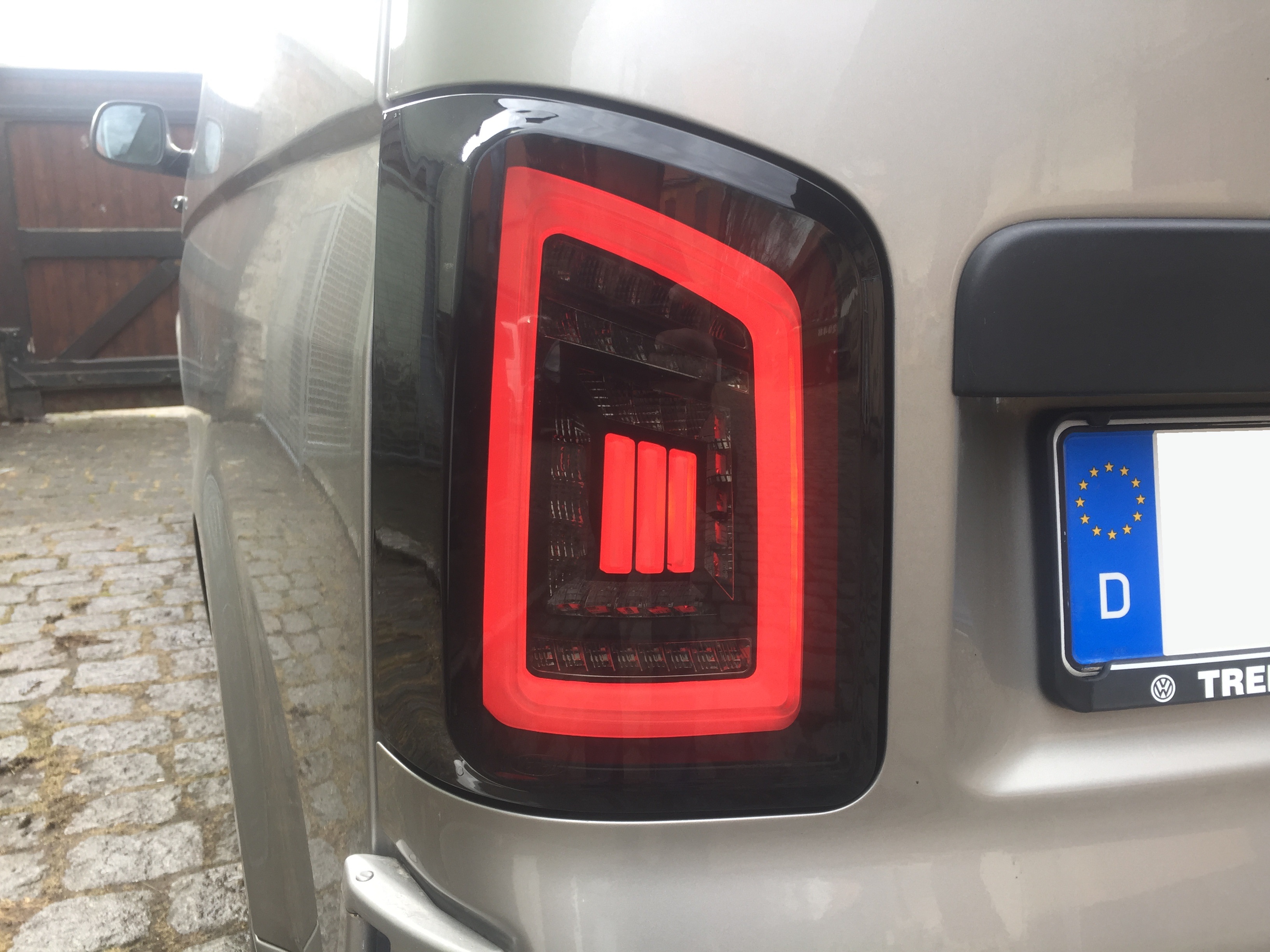 Voll LED Rückleuchten für VW T6.1 2019+ schwarz grau Led-Blinker Flügeltürer