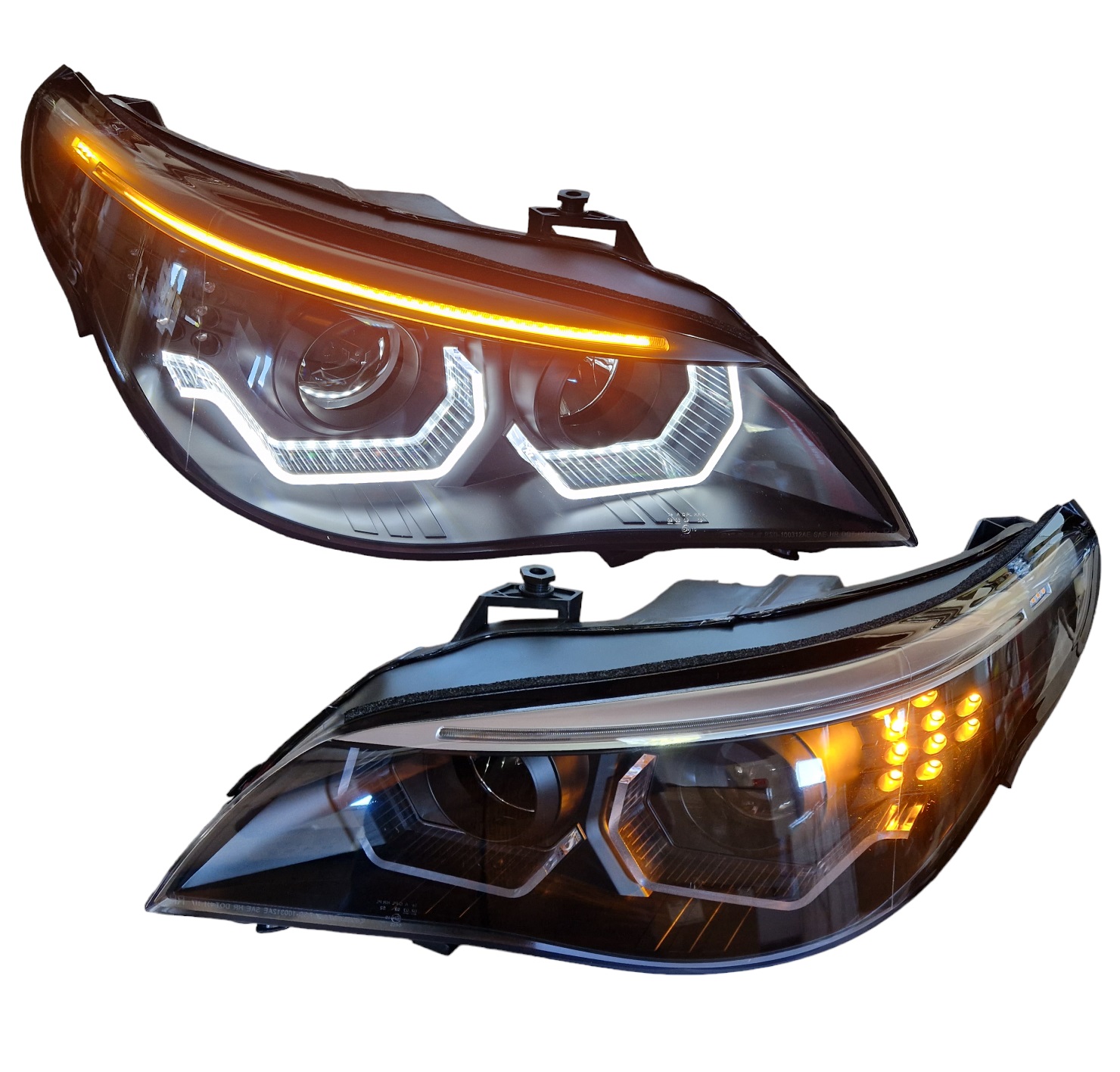 Scheinwerfer für BMW E60 E61 03-07 schwarz Led Blinker 3D Angel Eyes RL