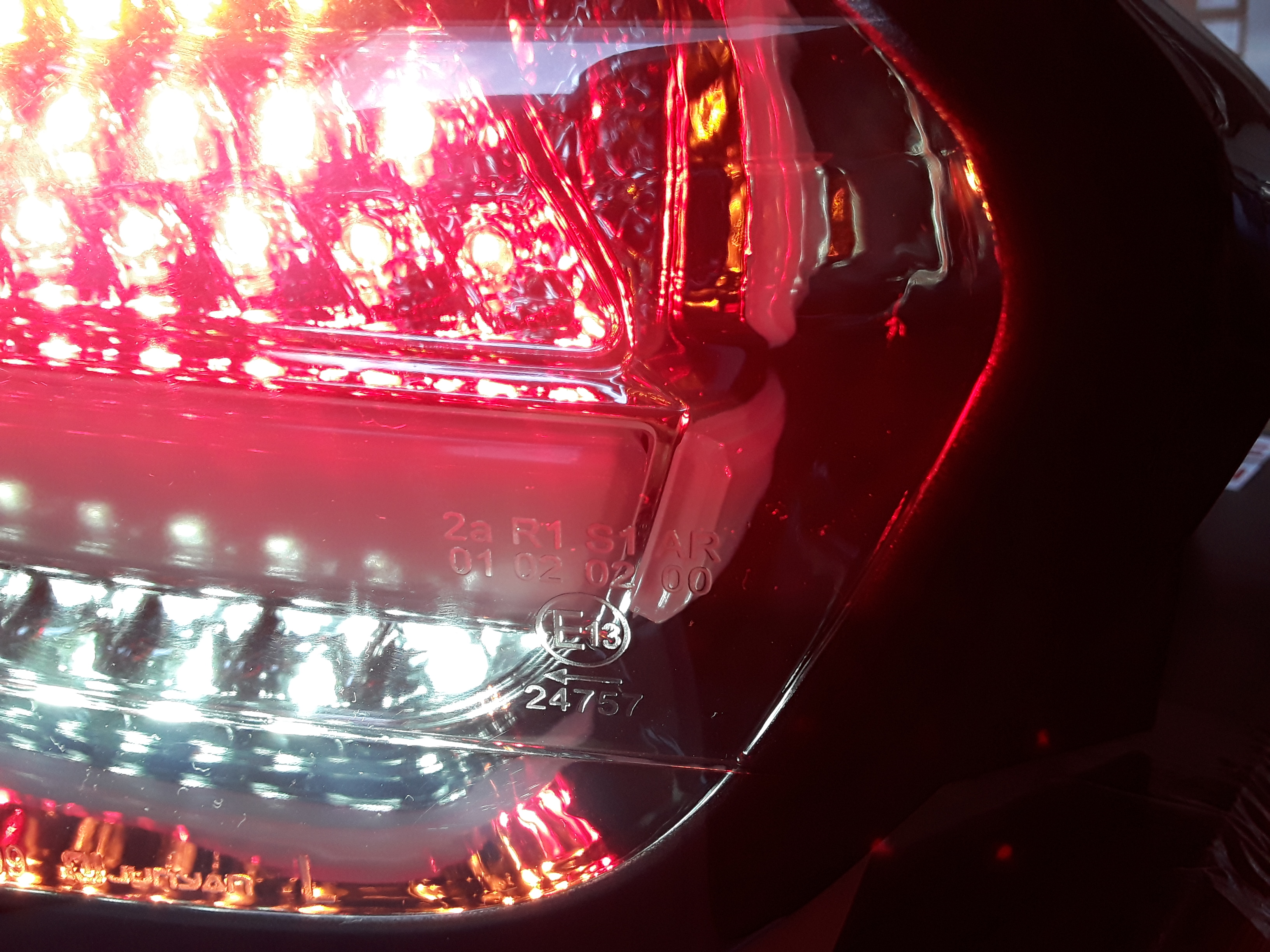 Lightbar LED Rückleuchten für Ford Focus MK3 Facelift 09/2014+ smoke