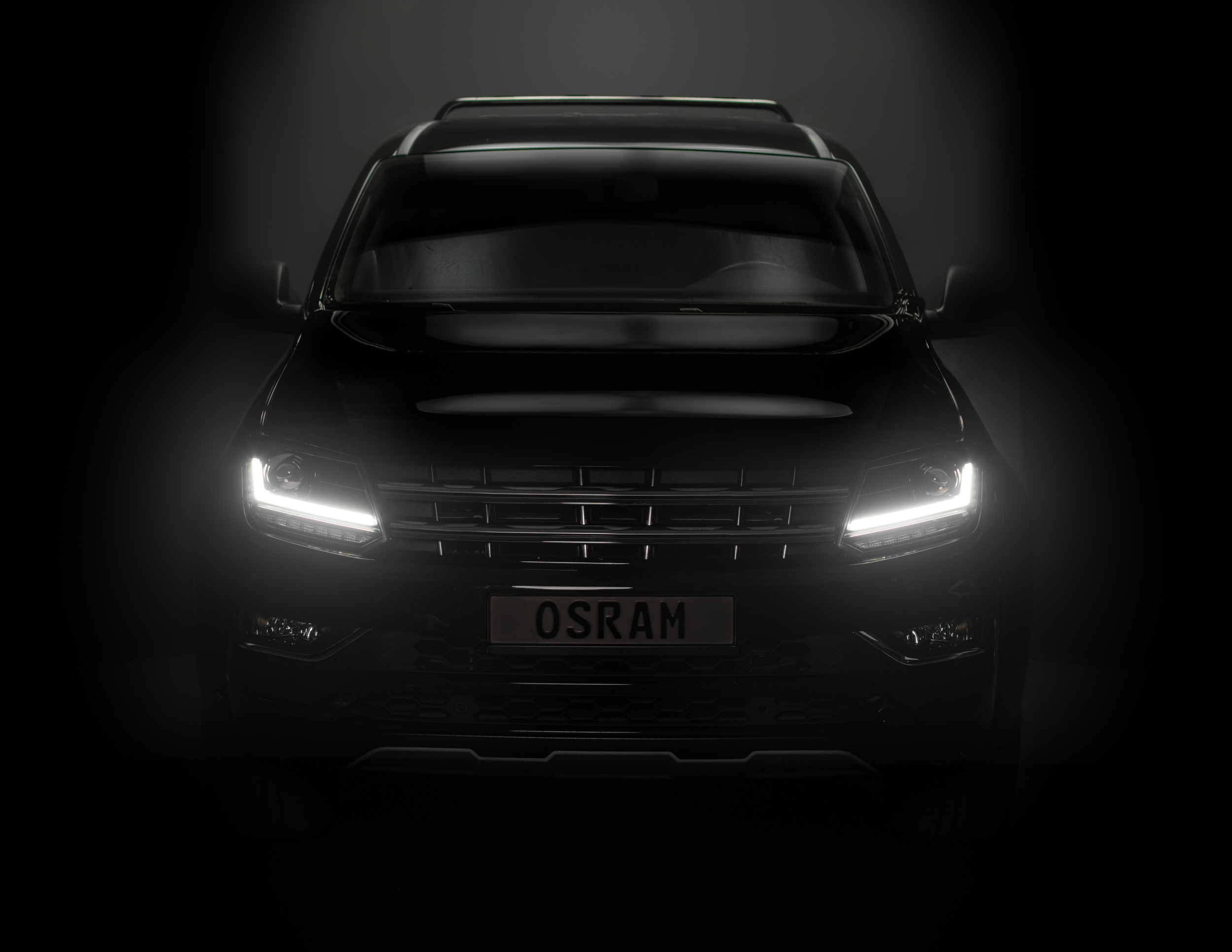 OSRAM LEDriving Voll-LED Scheinwerfer für VW Amarok ab 2010+ Laufblinker