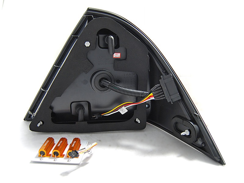 LED Rückleuchten für Mercedes Benz W203 00-04 Limousine smoke dynamischer Blinker