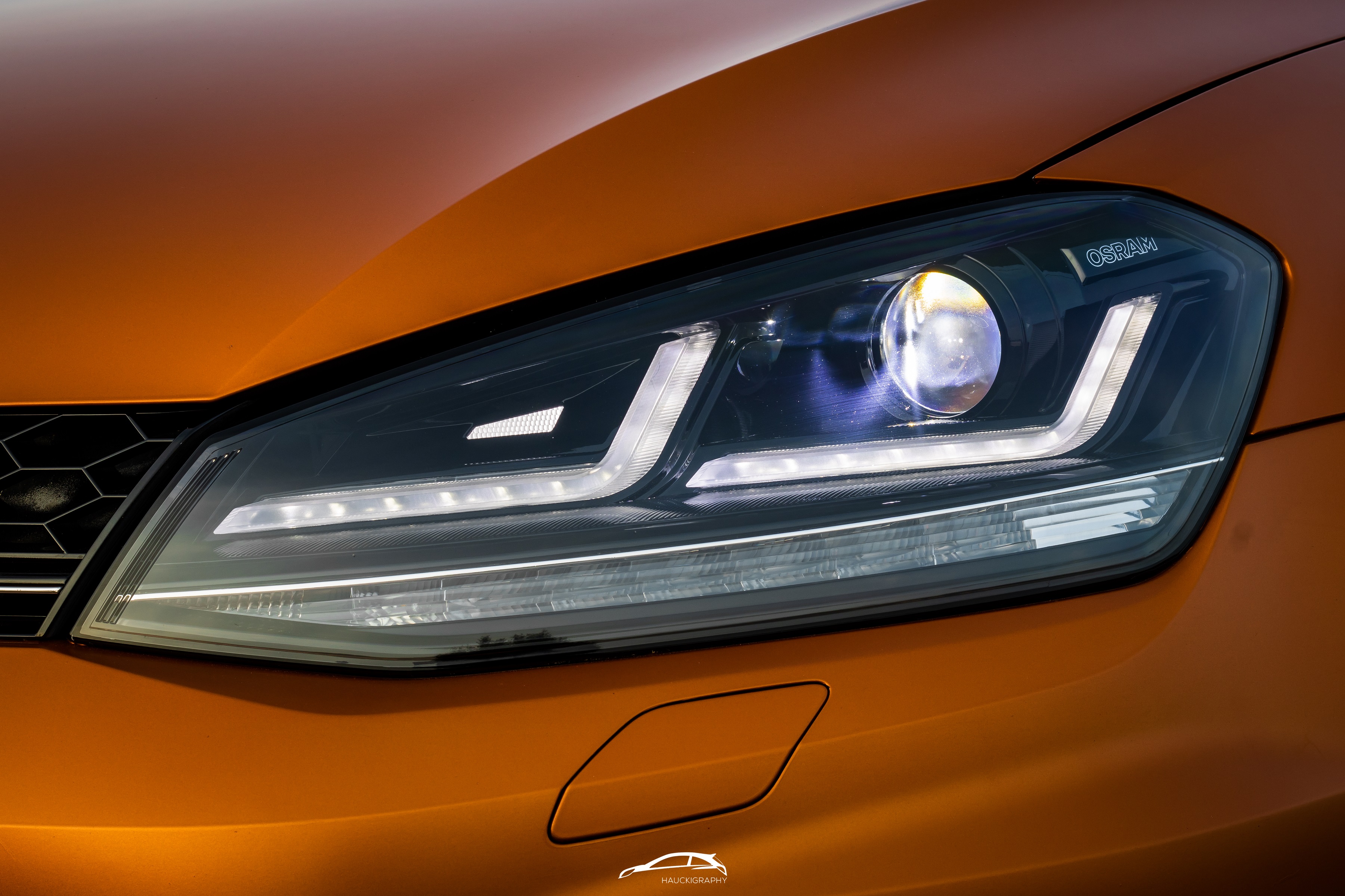 OSRAM LEDriving Scheinwerfer für VW GOLF 7 12-17 schwarz für Xenon