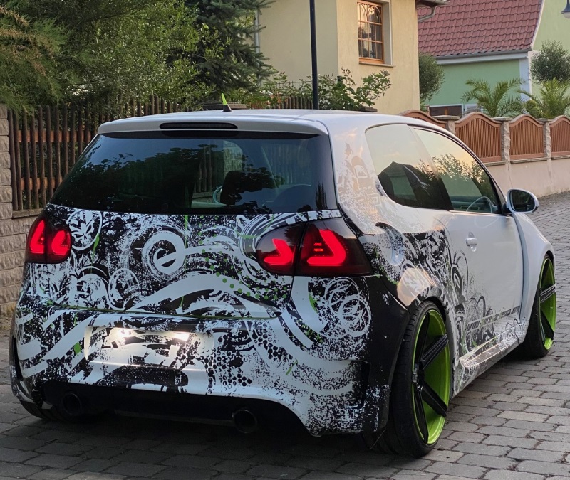 carDNA LED Rückleuchten für VW Golf V 5 03-09 schwarz smoke RV16ALLBS
