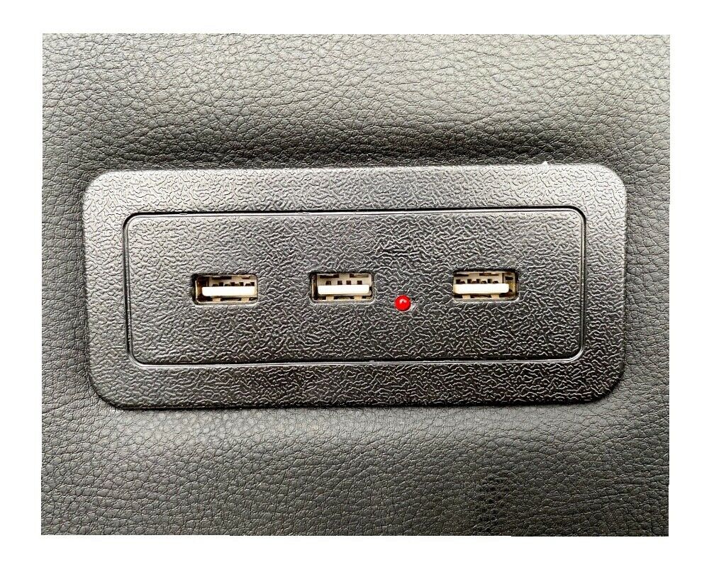 Mittelkonsole schwarz universell USB LED passend für Mercedes Vito