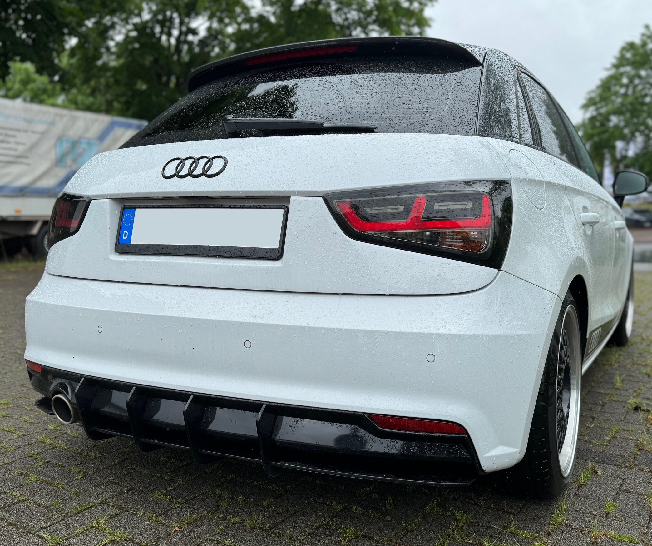 Lightbar Led Rückleuchten für Audi A1 Typ 8X 11-18 inkl. Sportback smoke