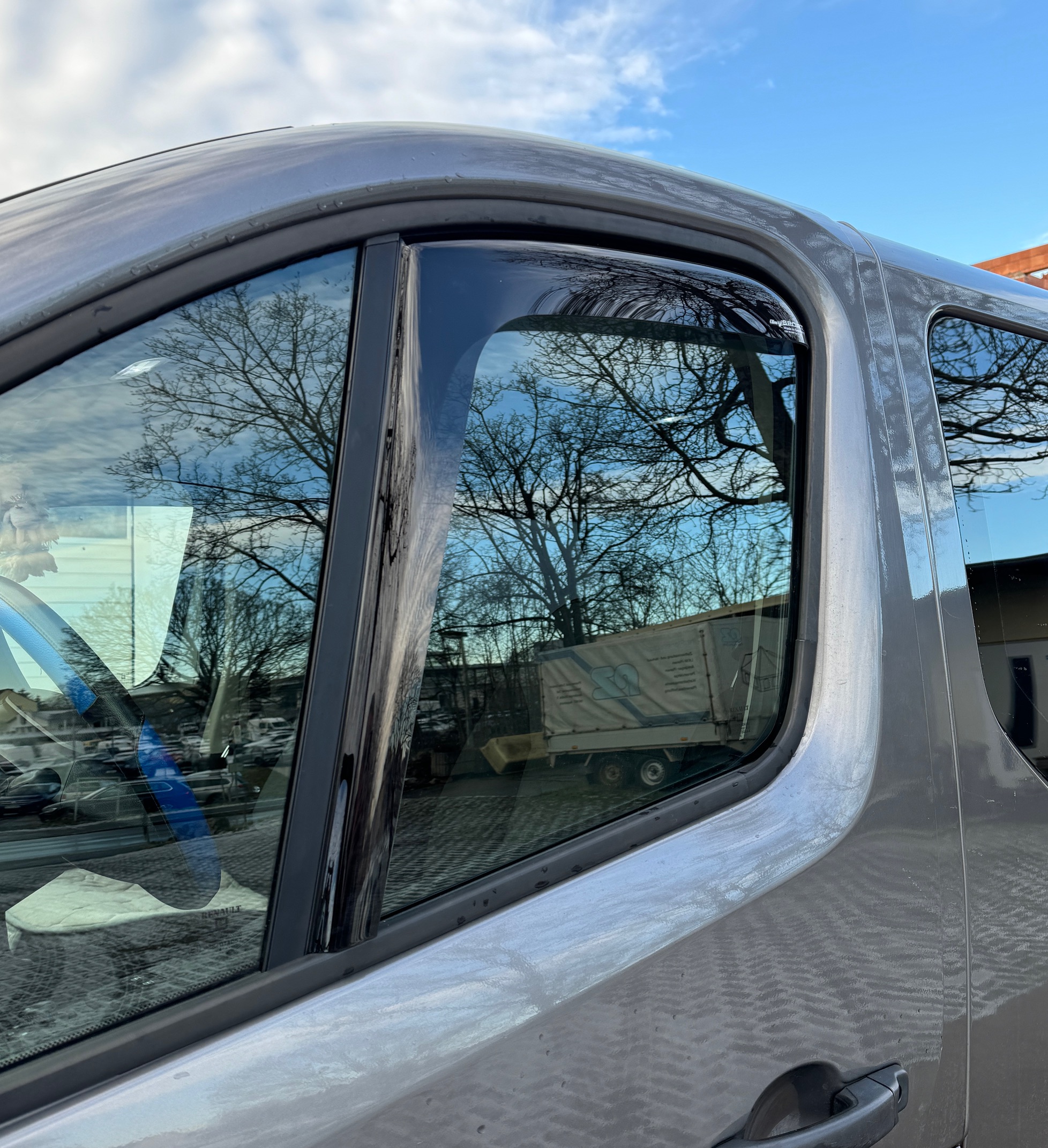 ClimAir WINDABWEISER REGENABWEISER schwarz für Renault Trafic 01-14 mit ABE Set links rechts