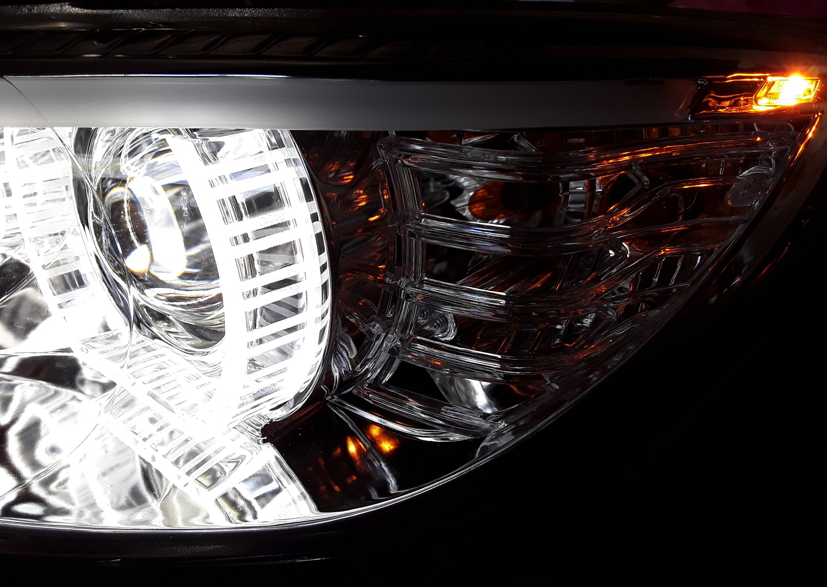 LED DRL Xenon Scheinwerfer für BMW E92 E93 05-10 chrom o. AFS