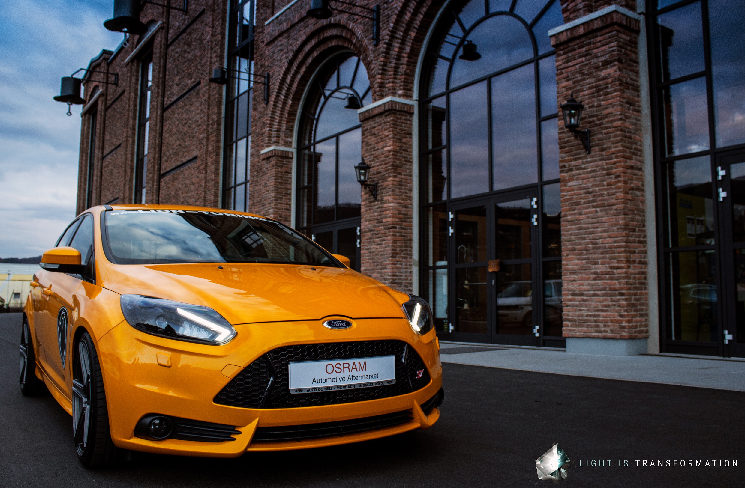 Osram LEDriving XENARC Xenon Scheinwerfer für Ford Focus MK3 11-14