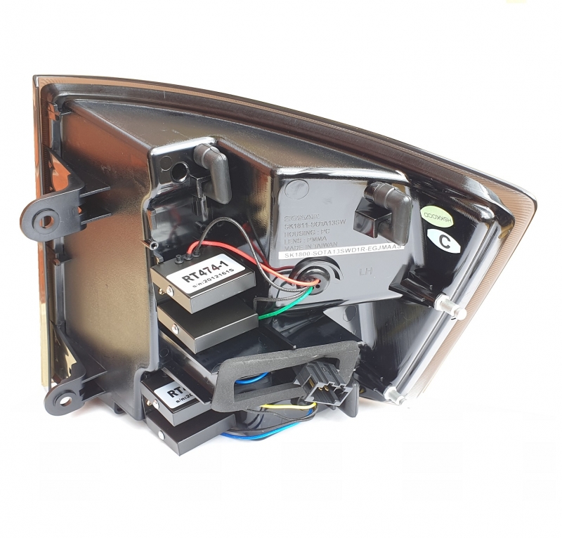 LED Rückleuchten für Skoda Octavia 3 III 5E Kombi 12-17 dunkelrot LAUFBLINKER für orig. Halogen