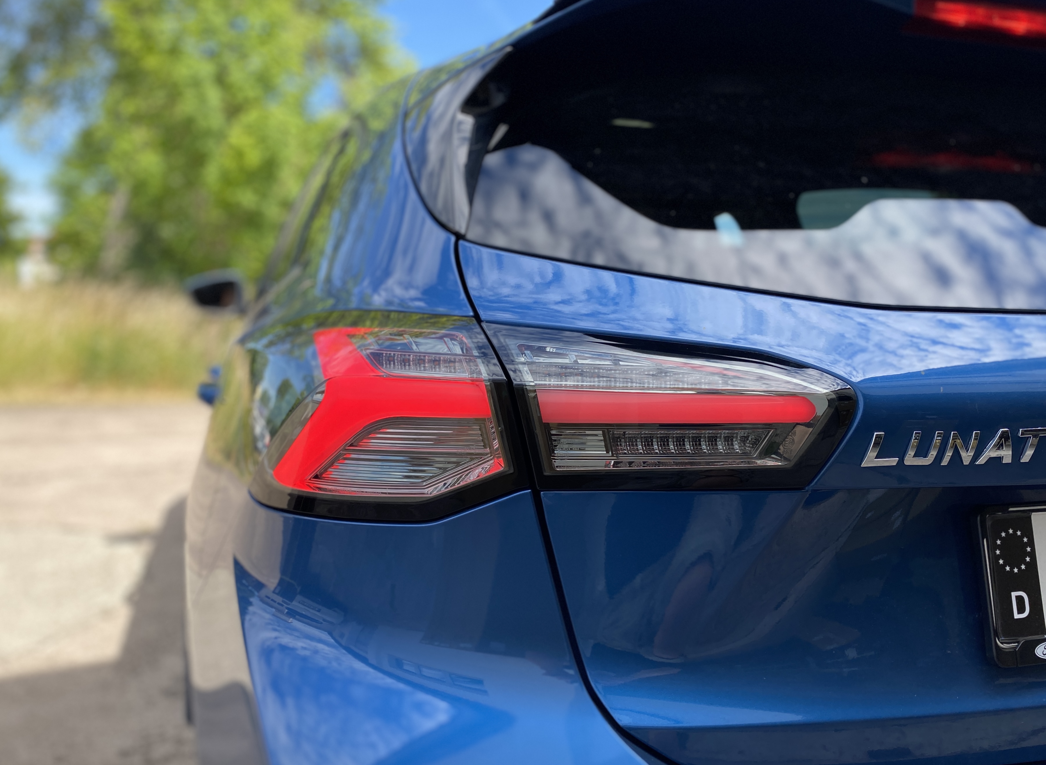 Lightbar LED Rückleuchten mit Laufblinker für FORD FOCUS 2018+ smoke rauch MK4